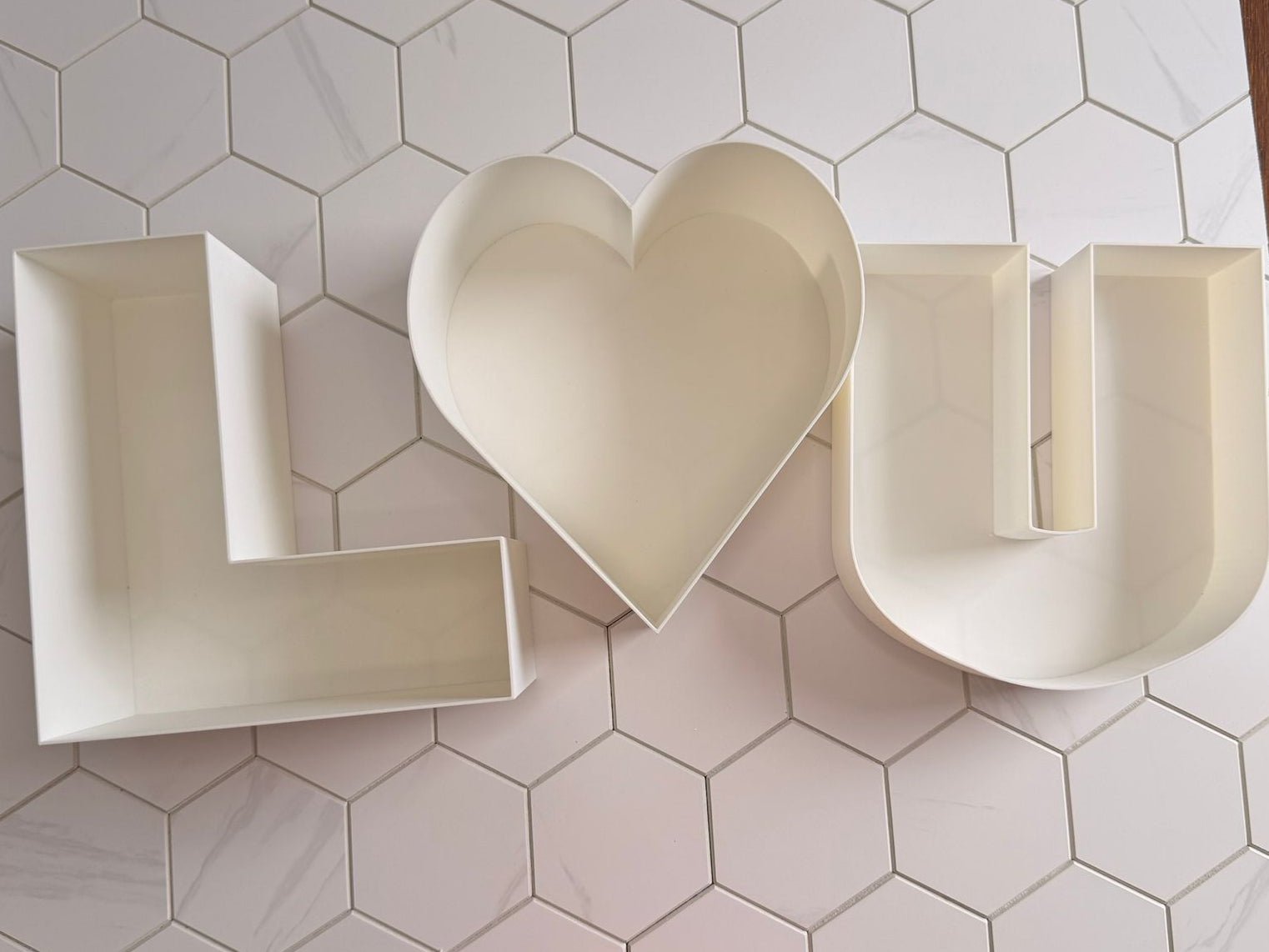 3D “LOVE” Letters Set – 18” Decorative Display (Valentine & Events) - Hanzel & Gretel